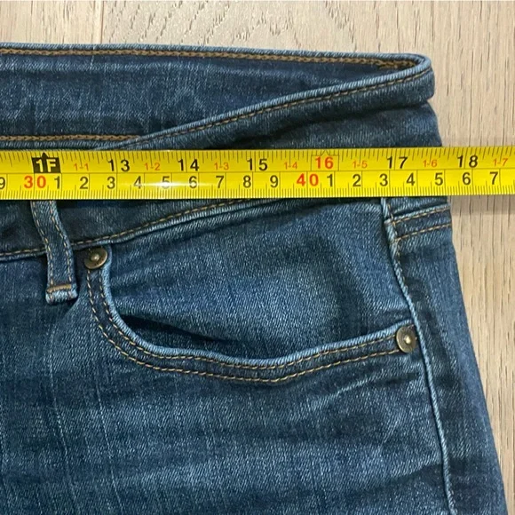 LOFT Curvy Straight Jean Raw Hem 31/12 - Picture 5 of 6